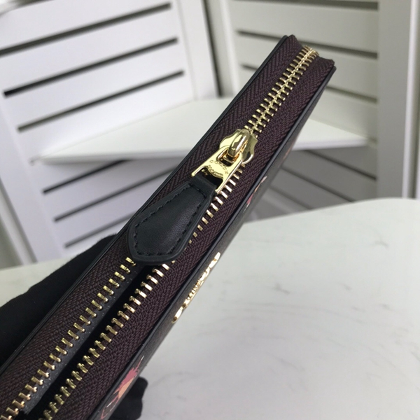 コーチ財布素材ディテール